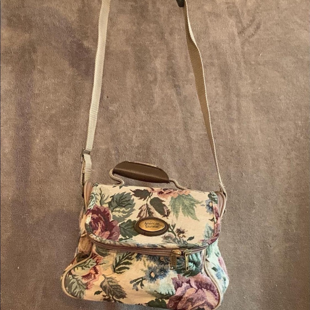AMERICAN TOURISTER shoulder bag